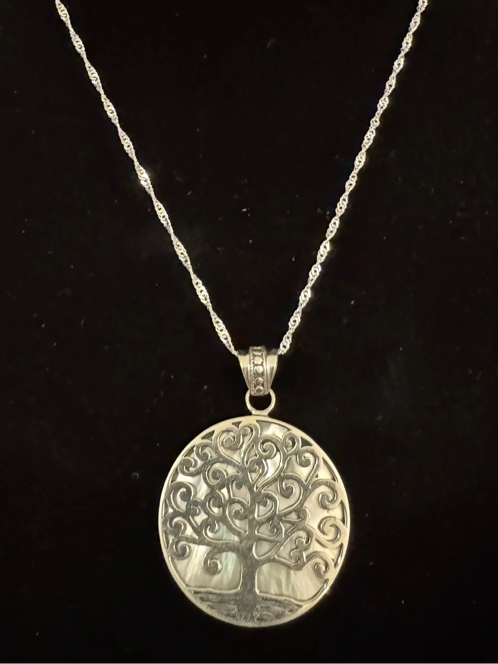 Sterling Silver Tree of Life Pendant Necklace - with mother‎ of Pearl 18” chain